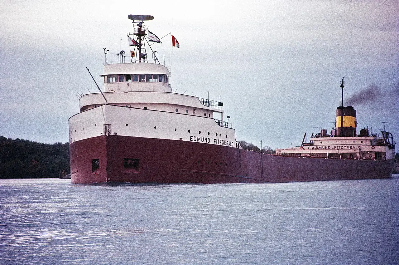 The SS Edmund Fitzgerald underway on the Great Lakes in 1971, four years before she sank.