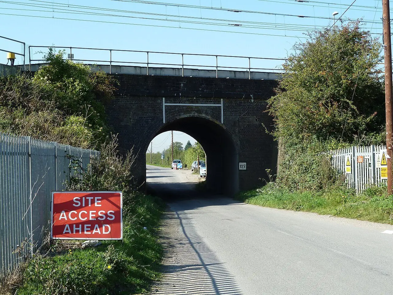 A modern-day view of Bridego Bridge (Bridge 127) near Ledburn, Buckinghamshire, England — the site of the 1963 Great Train Robbery.