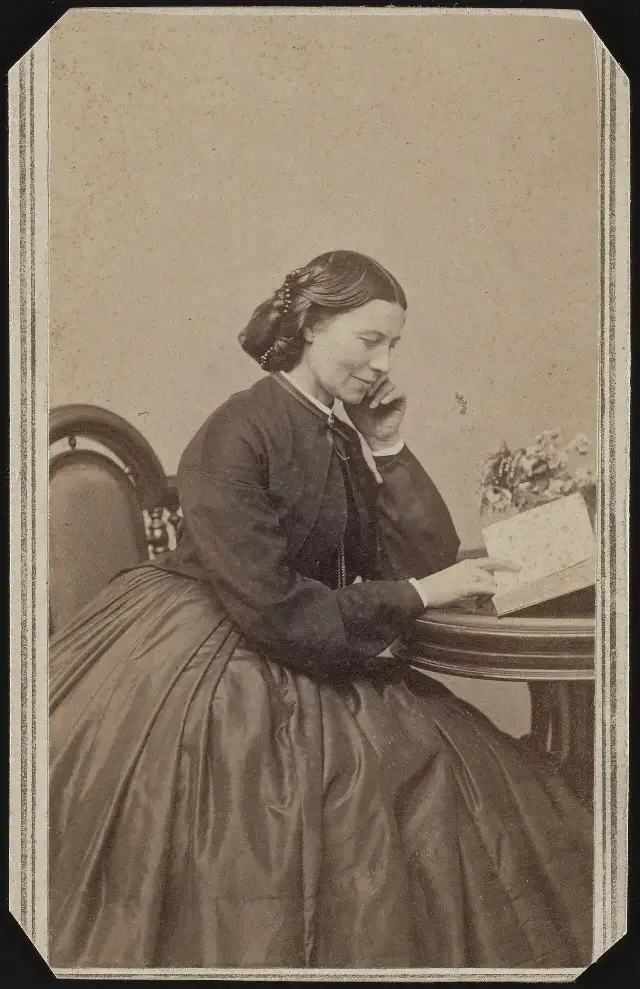 Clara Barton photographed as a Union nurse during the American Civil War, circa 1865 — a carte de visite portrait from the Library of Congress.