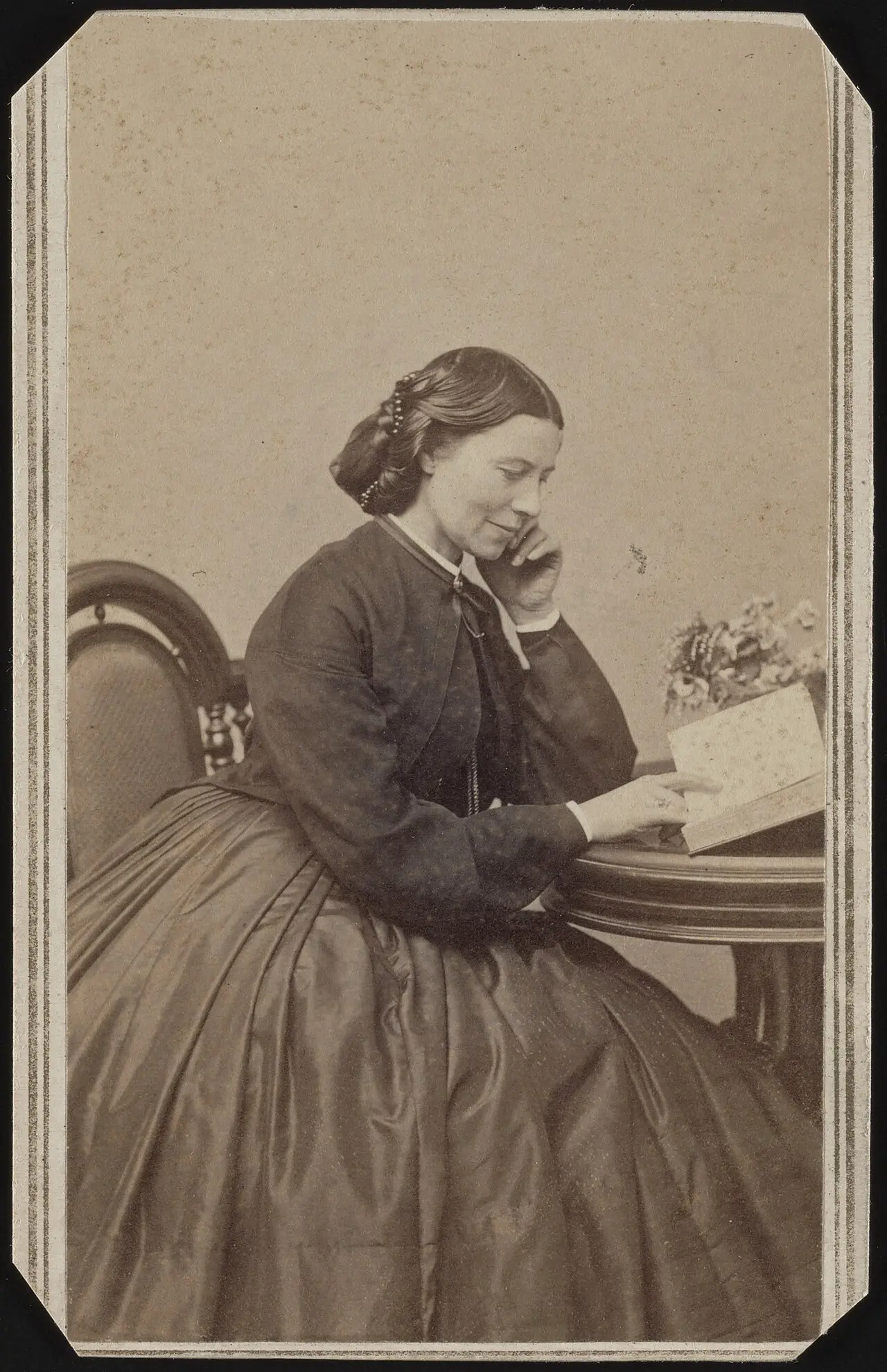 Clara Barton photographed as a Union nurse during the American Civil War, circa 1865 — a carte de visite portrait from the Library of Congress.