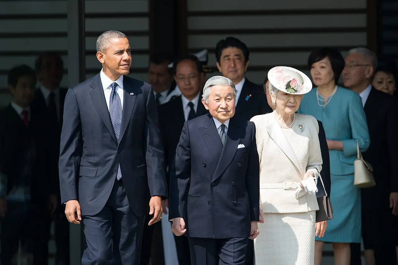 Illustrative: Emperor Akihito and Empress Michiko with U.S. President Barack Obama at a welcome ceremony in Tokyo in April 2014, five years before the abdication — not the abdication ceremony itself.