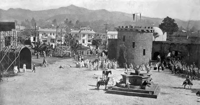 A Fox Film studio stage in 1918 — Fox was the legacy half of the 1935 merger (illustrative).