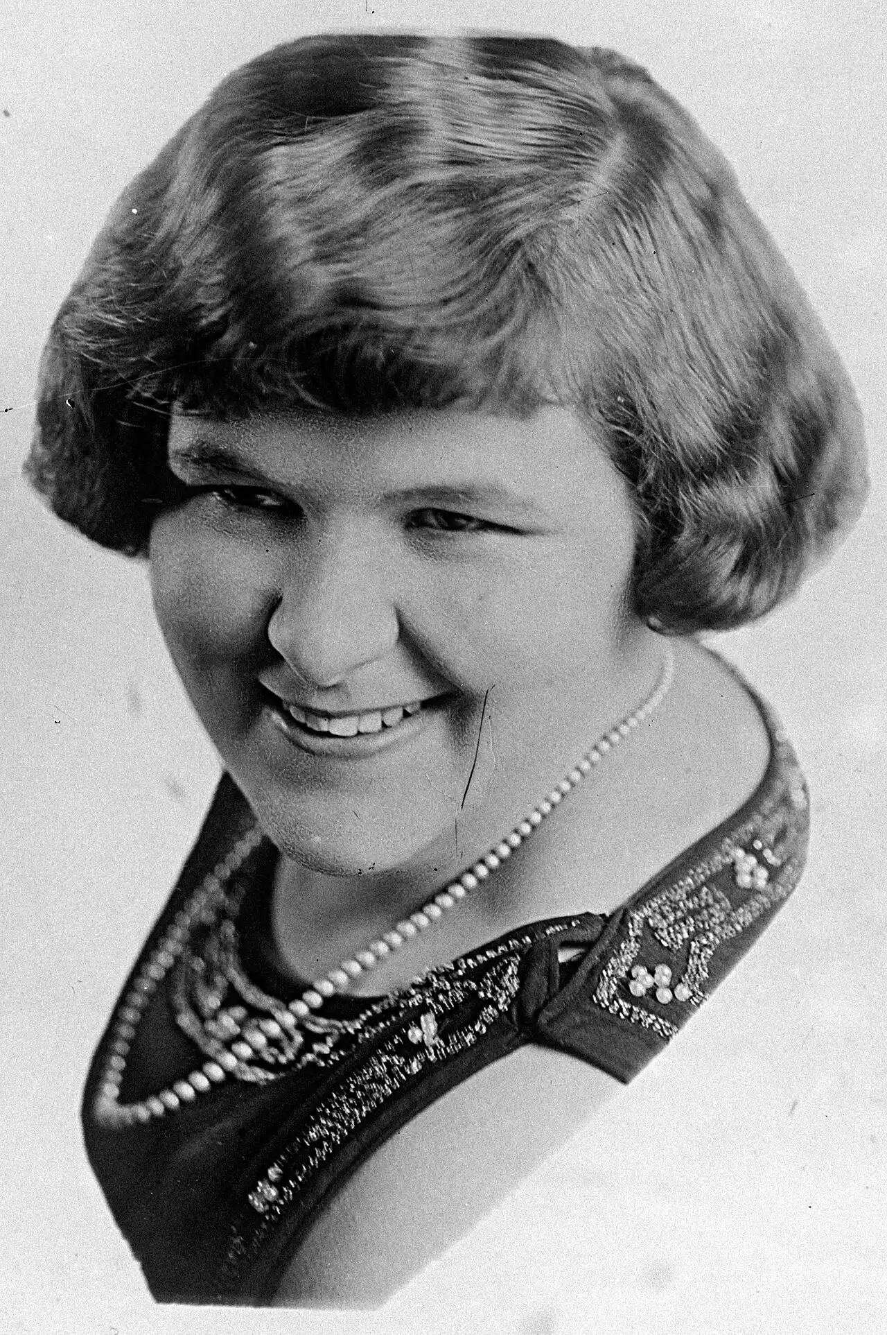 Illustrative: a period portrait of singer Kate Smith, the radio star who first performed 'God Bless America' on November 11, 1938.