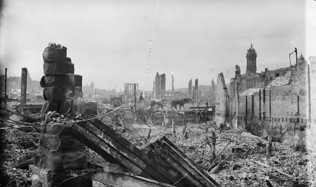 Ruins of San Francisco after the April 18, 1906 earthquake and fire, photographed by Arnold Genthe.
